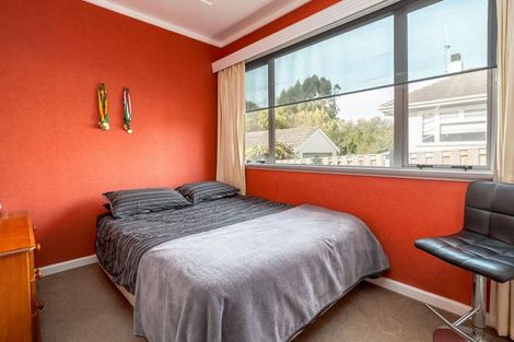 Photo of property in 5 Allan Street, Dannevirke, 4930