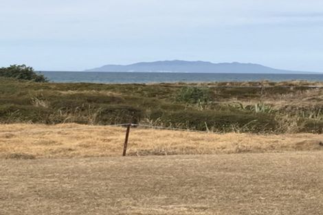 Photo of property in 41 Kewai Street, Omaha, 0986