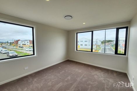 Photo of property in 60 Tahingamanu Road, Hobsonville, Auckland, 0616