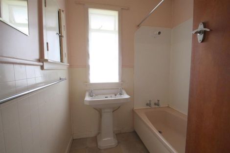 Photo of property in 6 Talbot Street, East Gore, Gore, 9710