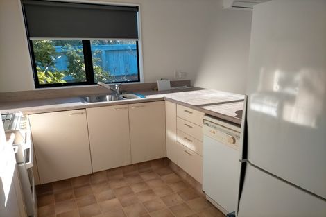 Photo of property in 9 Westridge, Camborne, Porirua, 5026