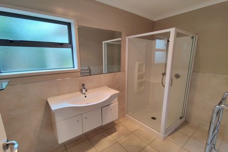 Photo of property in 41 Sorrel Crescent, Bucklands Beach, Auckland, 2012