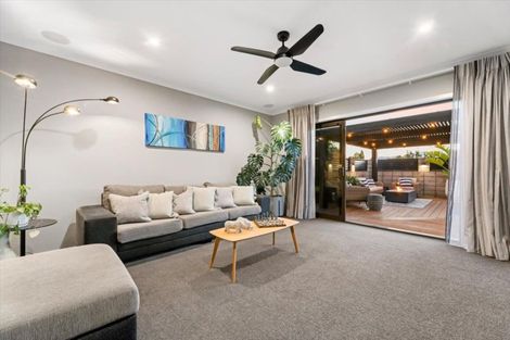 Photo of property in 6 Donelle Place, Te Puke, 3119