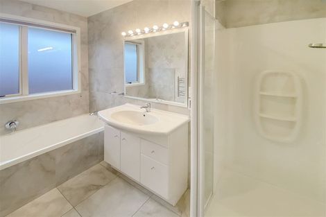 Photo of property in 7 Dunmurry Place, Casebrook, Christchurch, 8051