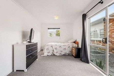 Photo of property in 2 Rimu Street, Gate Pa, Tauranga, 3112