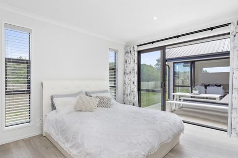 Photo of property in 38 Puhirake Crescent, Pyes Pa, Tauranga, 3112