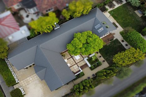 Photo of property in 107 Hamilton Avenue, Ilam, Christchurch, 8041