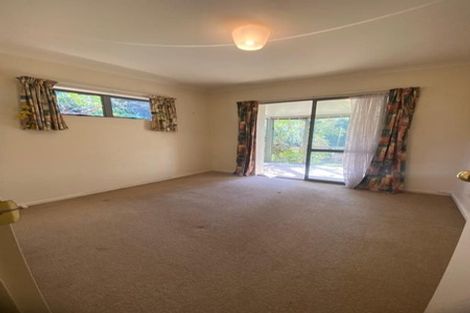 Photo of property in 10 Wheaton Place, Glen Eden, Auckland, 0602