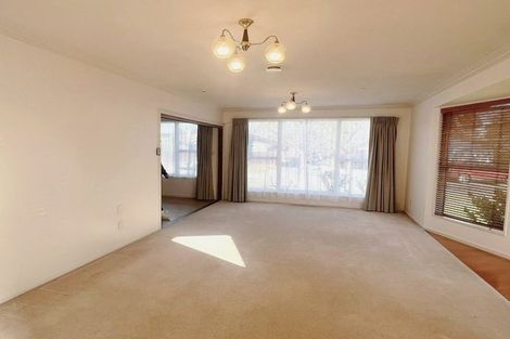 Photo of property in 50 Glenharrow Avenue, Avonhead, Christchurch, 8042