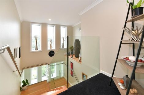 Photo of property in 51 Hawaiian Parade, Arkles Bay, Whangaparaoa, 0932