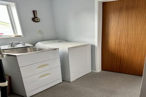 Photo of property in 48 Apollo Parade, Milson, Palmerston North, 4414