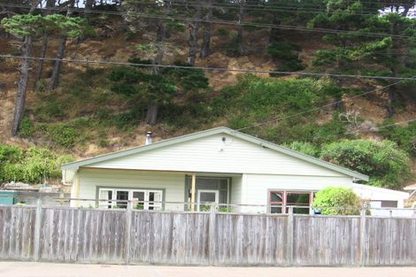 Photo of property in 32 Darlington Road, Miramar, Wellington, 6022