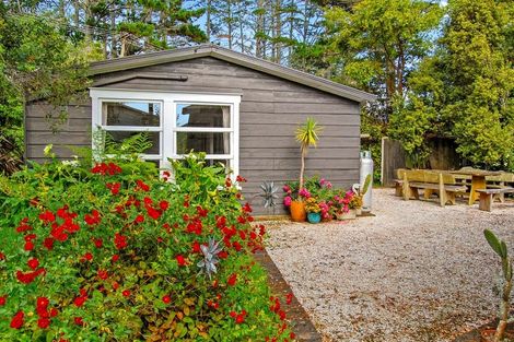 Photo of property in 72 Oneriri Road, Kaiwaka, 0573