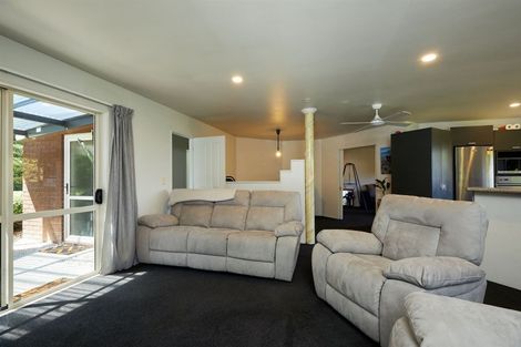 Photo of property in 42 Kotare Place, South Bay, Kaikoura, 7300