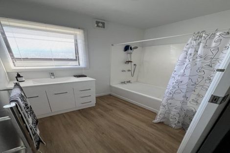 Photo of property in 69 Coopers Road, Dallington, Christchurch, 8061