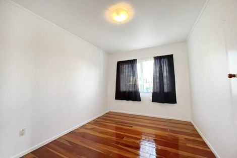 Photo of property in 5 Daytona Road, Henderson, Auckland, 0610