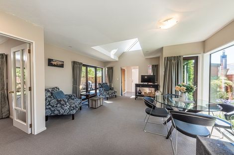 Photo of property in 5a Mclellan Place, Ilam, Christchurch, 8041