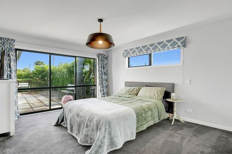 Photo of property in 97b Randwick Crescent, Moera, Lower Hutt, 5010