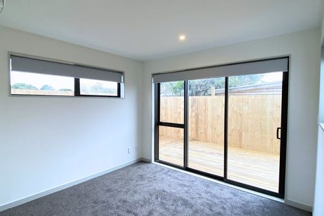 Photo of property in 9/218 Rosebank Road, Avondale, Auckland, 1026