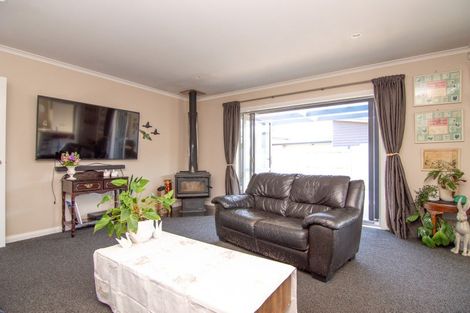 Photo of property in 18 Millbrook Place, Ashhurst, 4810