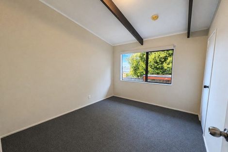 Photo of property in 2/33 Park Avenue, Papatoetoe, Auckland, 2025