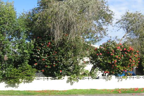 Photo of property in 1 Esmae Place, Dinsdale, Hamilton, 3204