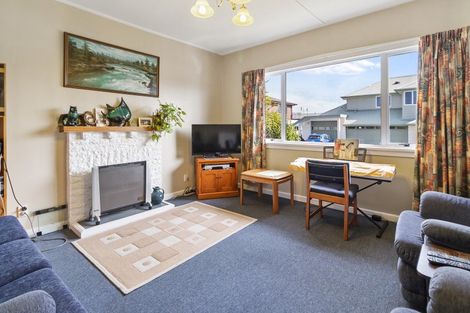 Photo of property in 3 Hugh Street, Seaview, Timaru, 7910