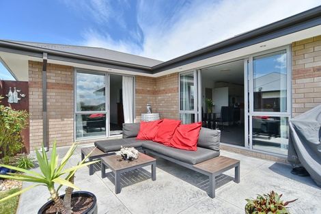 Photo of property in 2 Foxton Drive, Kaiapoi, 7630