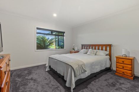 Photo of property in 35 Pinot Crescent, Ohau, 5570
