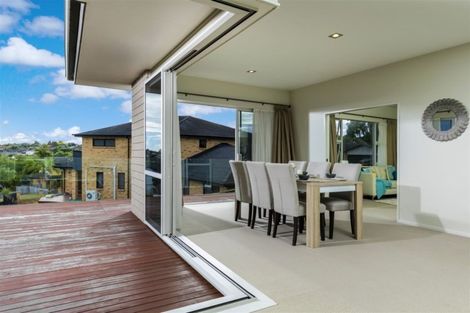Photo of property in 13 Leafield Crescent, Henderson, Auckland, 0612