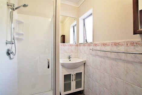 Photo of property in 148 Russell Road, Manurewa, Auckland, 2102