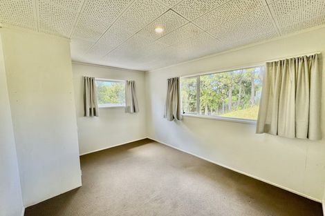 Photo of property in 25 Schnapper Rock Road, Greenhithe, Auckland, 0632