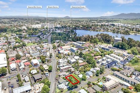 Photo of property in 1 Hunter Street, Hamilton Lake, Hamilton, 3204