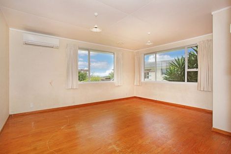 Photo of property in 19 Hamlet Place, Pukekohe, 2120