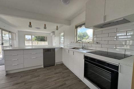 Photo of property in 44 Barnes Road, Redwood, Christchurch, 8051