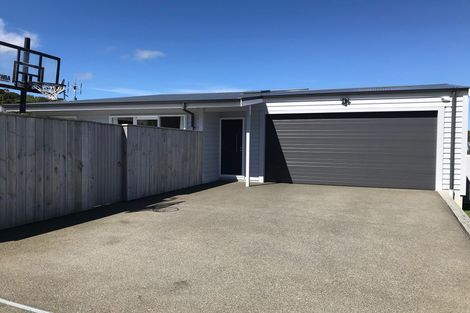 Photo of property in 184 Dowse Drive, Maungaraki, Lower Hutt, 5010
