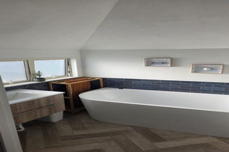 Photo of property in 38b Hinau Street, Woburn, Lower Hutt, 5011