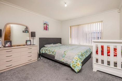 Photo of property in 2/66 Birdwood Avenue, Papatoetoe, Auckland, 2025