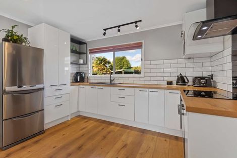 Photo of property in 9b Tapsell Road, Fairy Springs, Rotorua, 3015