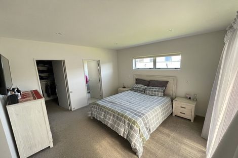 Photo of property in 3 Kabardin Street, Karaka, Papakura, 2113