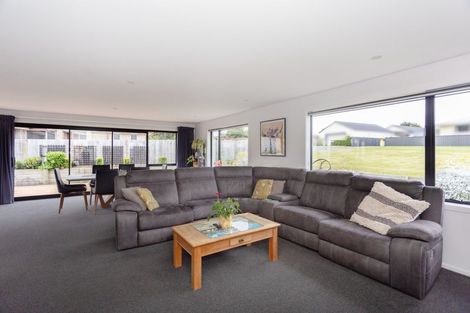 Photo of property in 12a Sussex Street, Weston, Oamaru, 9401