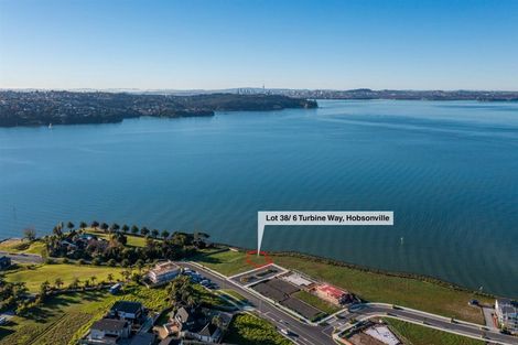 Photo of property in 6 Turbine Way, Hobsonville, 0616