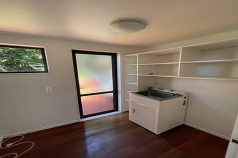 Photo of property in 941a East Coast Road, Torbay, Auckland, 0630