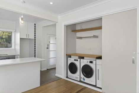 Photo of property in 25 Waimea Street, Westown, New Plymouth, 4310