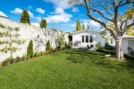 Photo of property in 31 Muritai Crescent, Havelock North, 4130