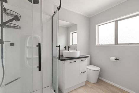 Photo of property in 22 Villa Place, Bell Block, New Plymouth, 4312