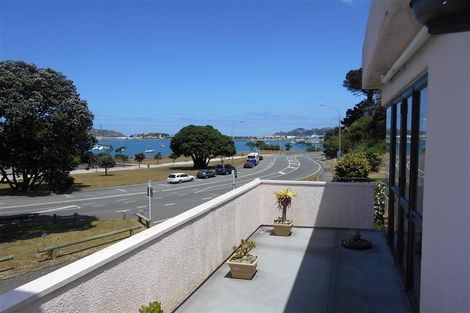 Photo of property in 380 Evans Bay Parade, Hataitai, Wellington, 6021