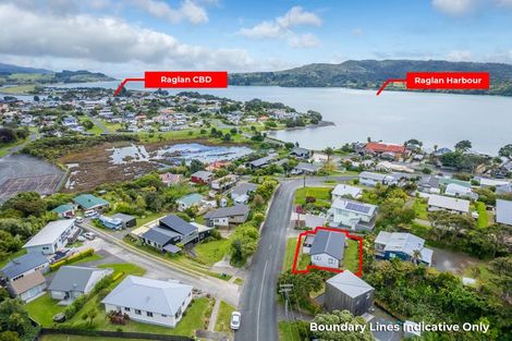 Photo of property in 8b Government Road, Raglan, 3225