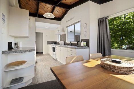 Photo of property in 38 Saint James Street, Richmond Heights, Taupo, 3330