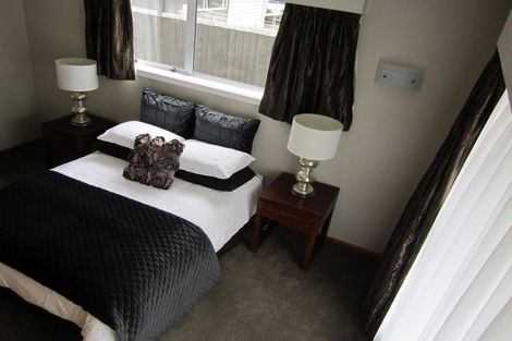 Photo of property in 6 Milnebank Street, Upper Riccarton, Christchurch, 8041